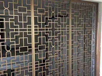 金属网屏风
